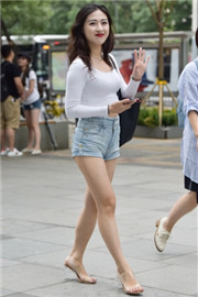 最新街拍:夜景灯光人物摄影 最新街拍:夜景灯光人物摄影